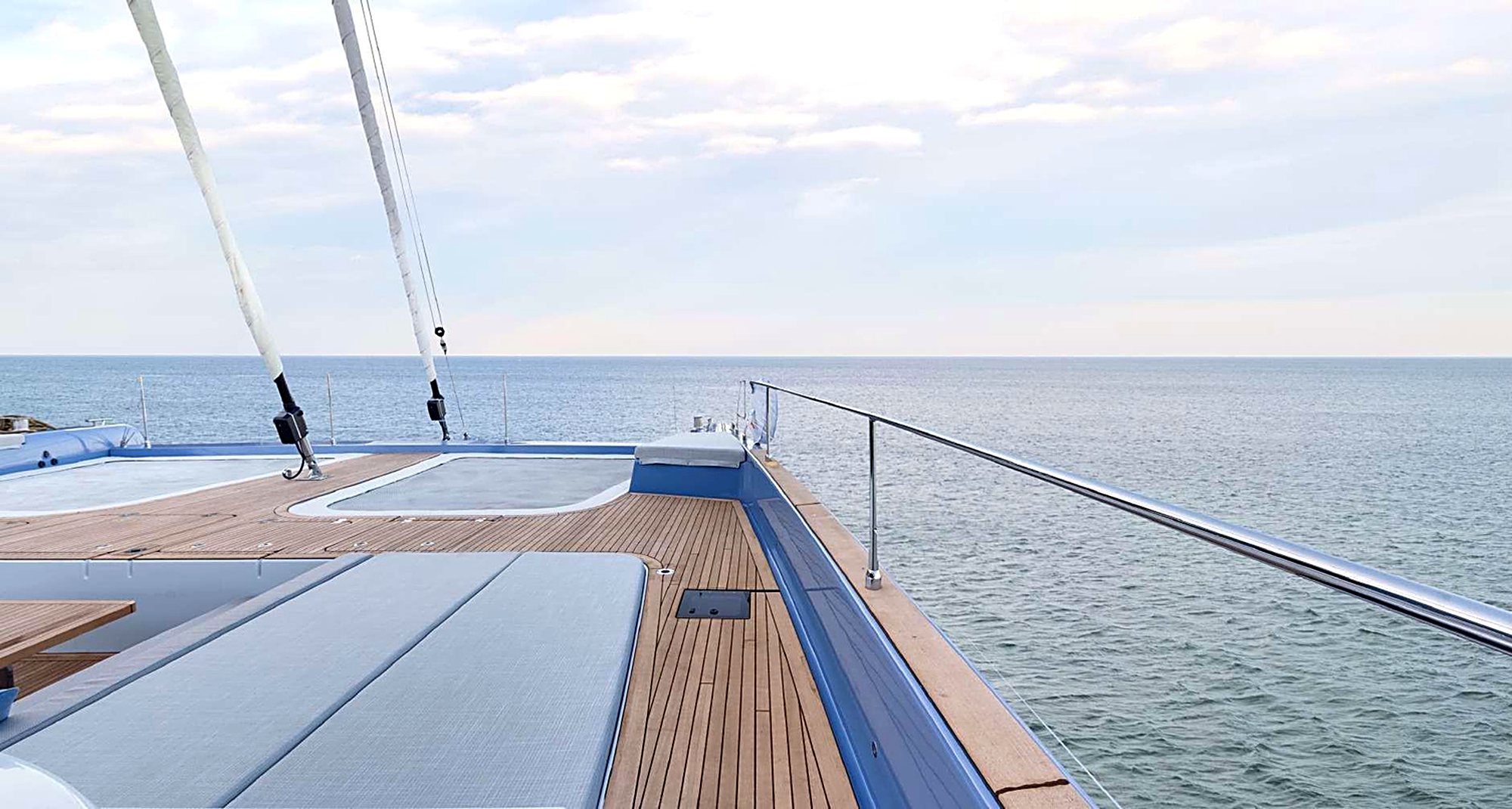 Sunreef 70 AGATA BLU bow terrace at sunset
